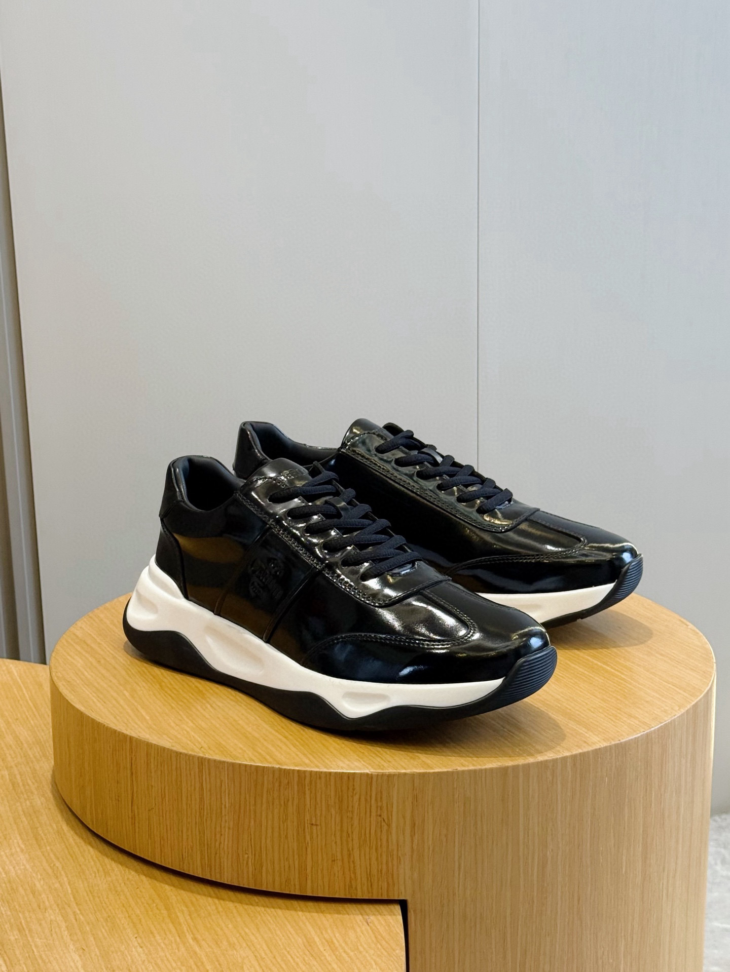 Calvin Klein Male Sneakers L-s