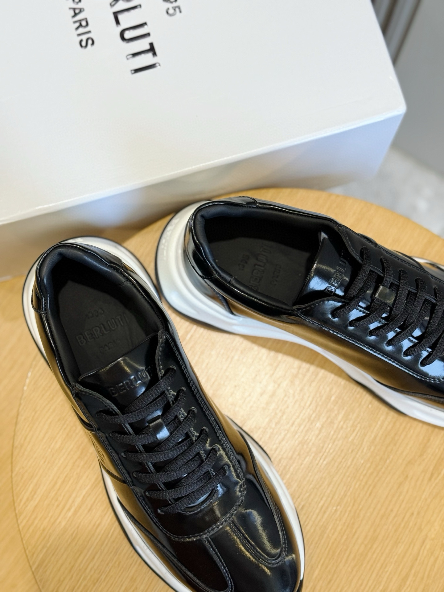 Calvin Klein Male Sneakers L-s
