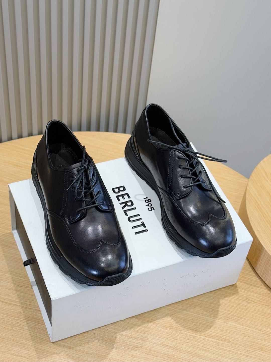 Calvin Klein Male Sneakers L-s