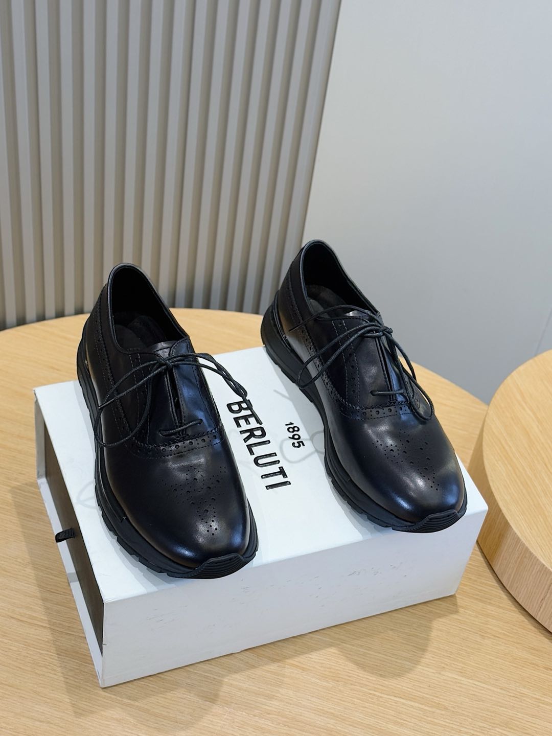 Calvin Klein Male Sneakers L-s