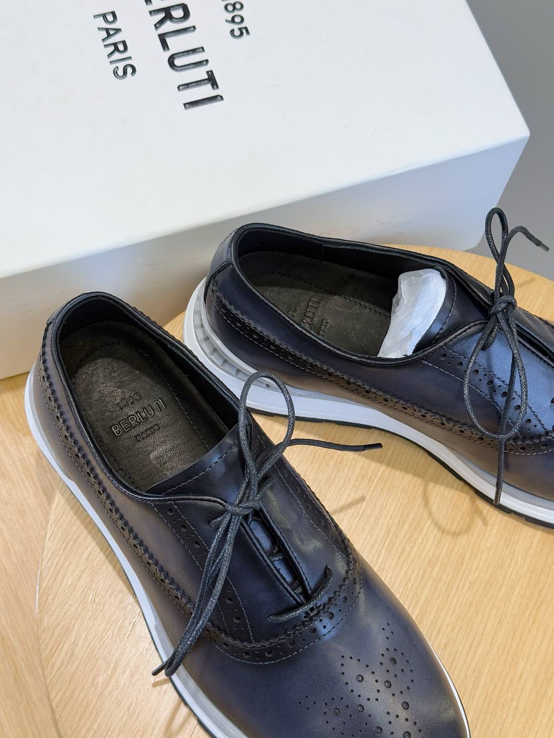 Calvin Klein Male Sneakers L-s