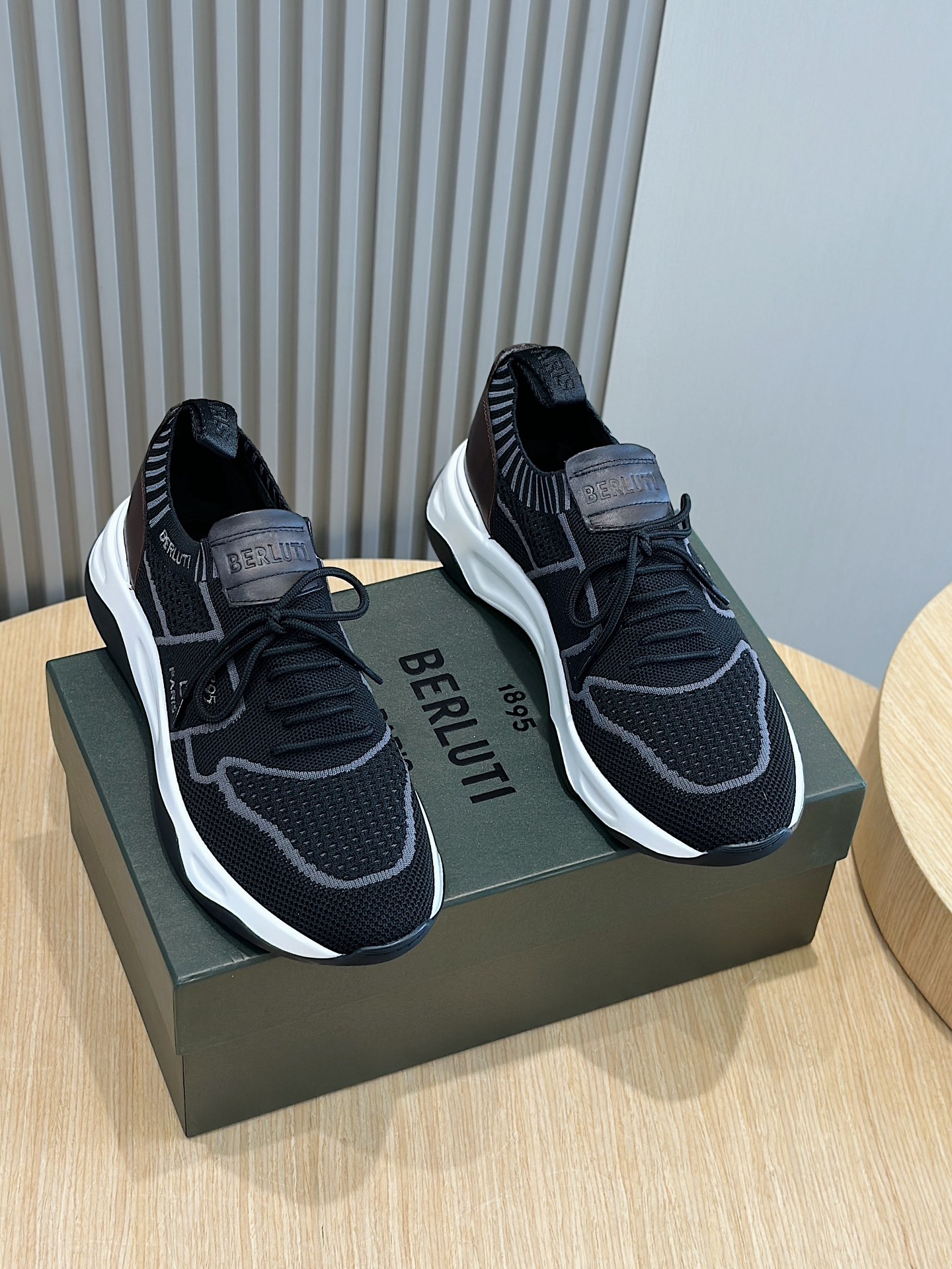 Adidas Male Sneakers Breathable L-s