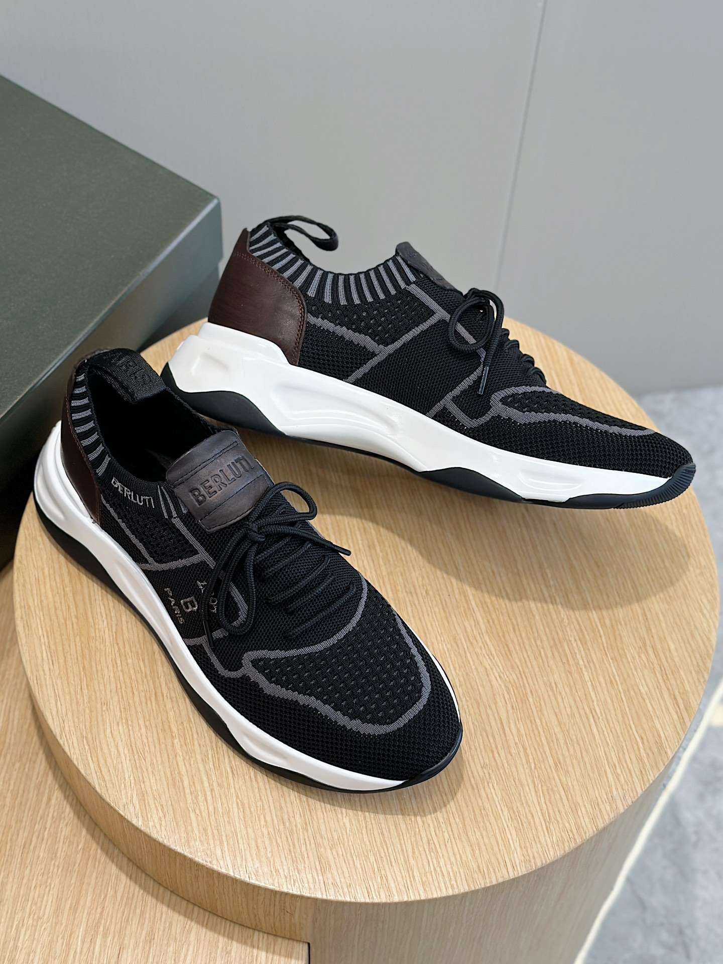 Adidas Male Sneakers Breathable L-s