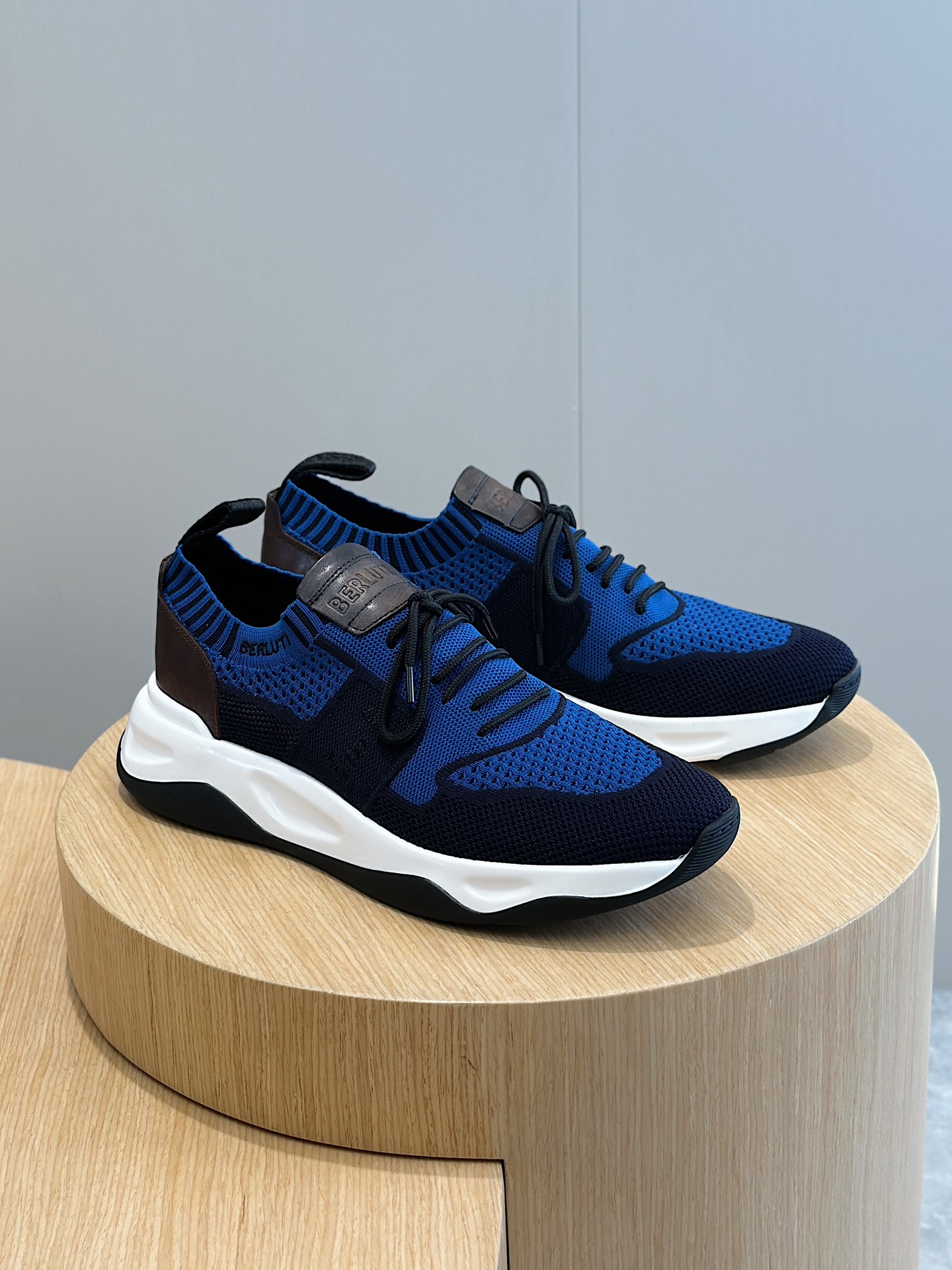 Adidas Male Sneakers Breathable L-s