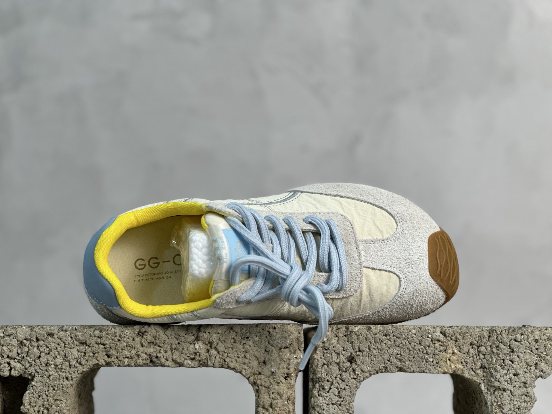 Female Basic Shoes M