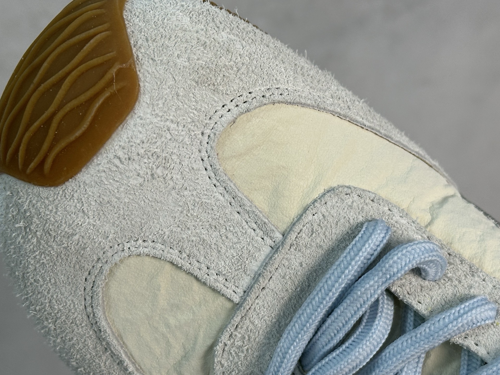 Female Basic Shoes M