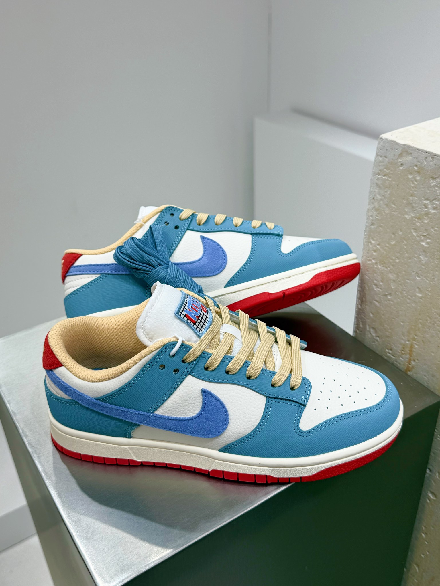 Nike Basic Shoes Lightweight L-s