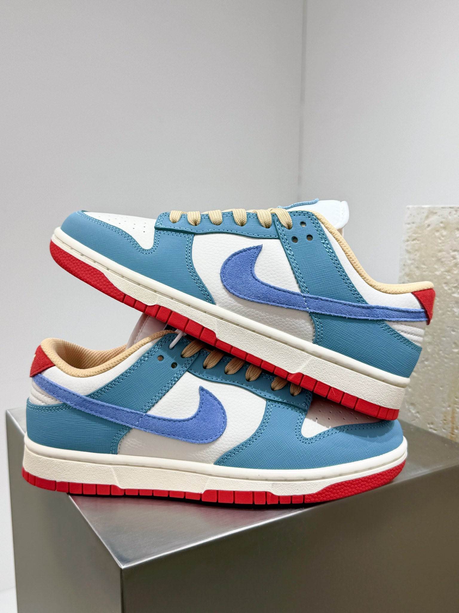 Nike Basic Shoes Lightweight L-s