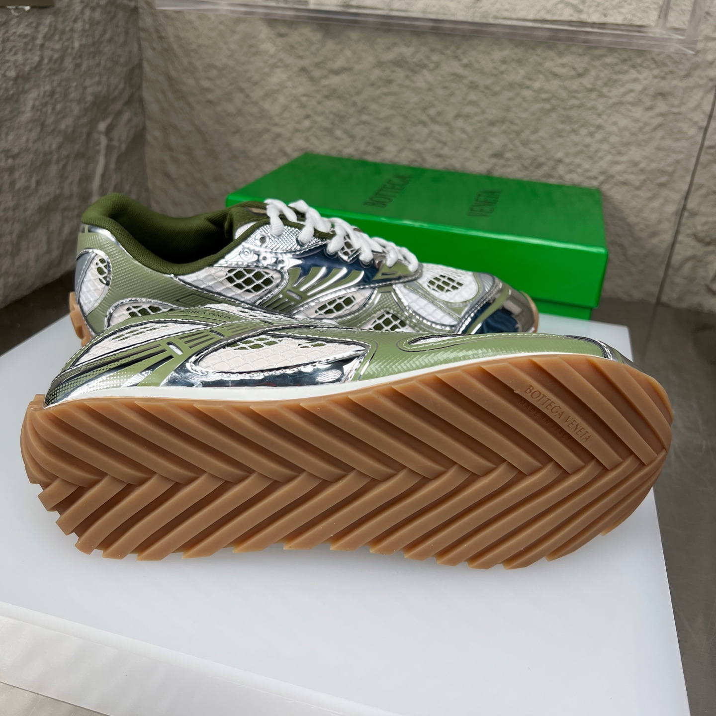 Bottega Veneta Couple Sneakers