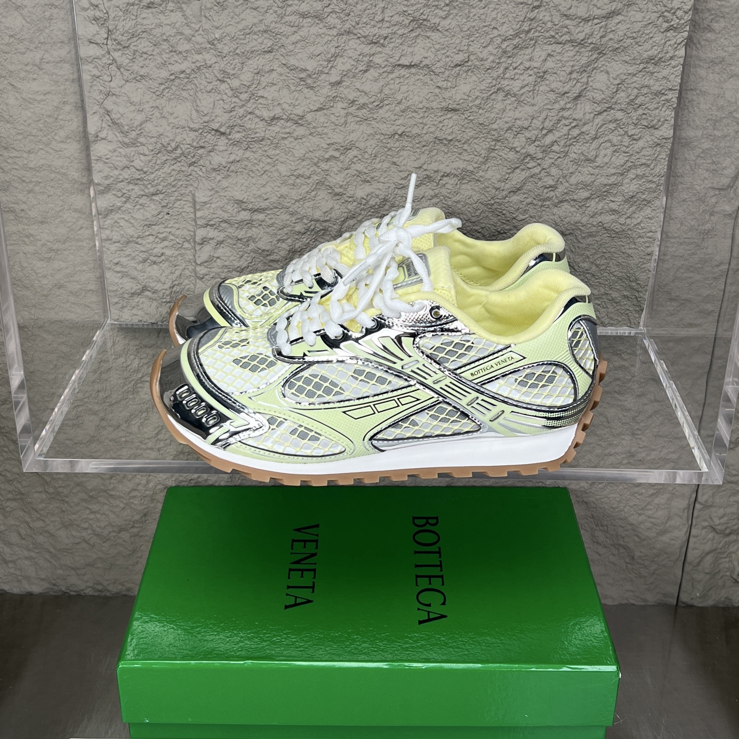 Bottega Veneta Couple Sneakers