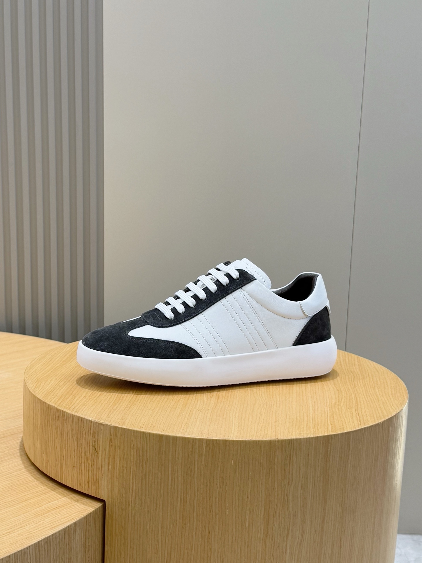 Male Sneakers M-s