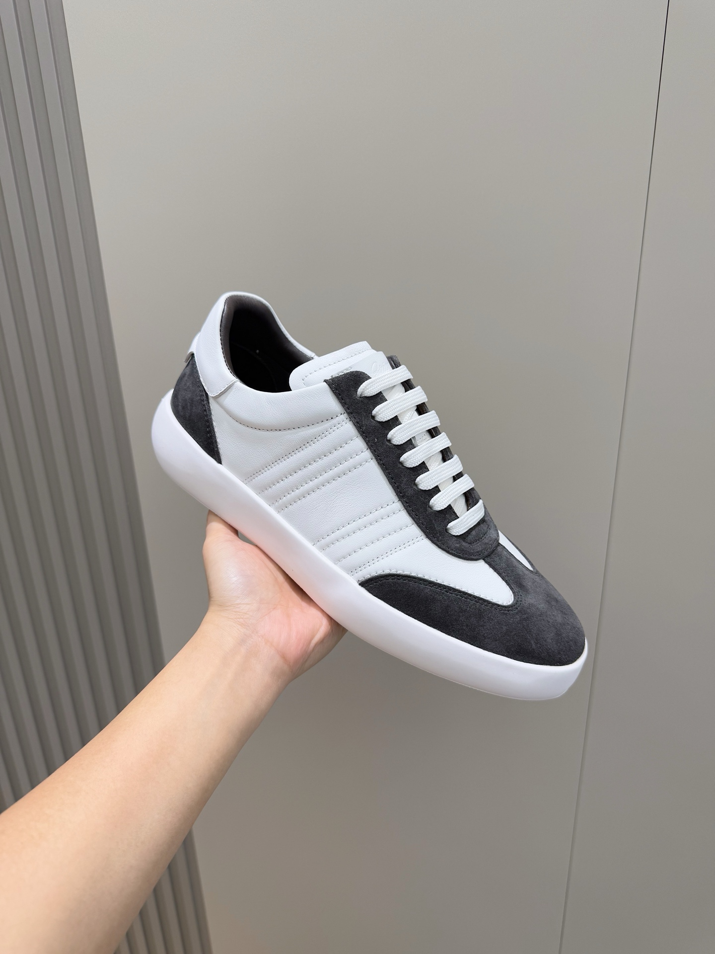 Male Sneakers M-s