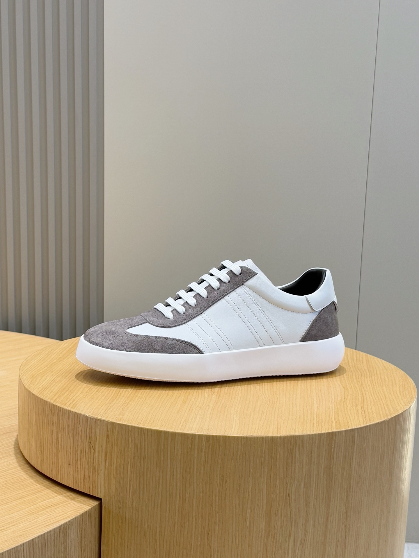 Male Sneakers M-s