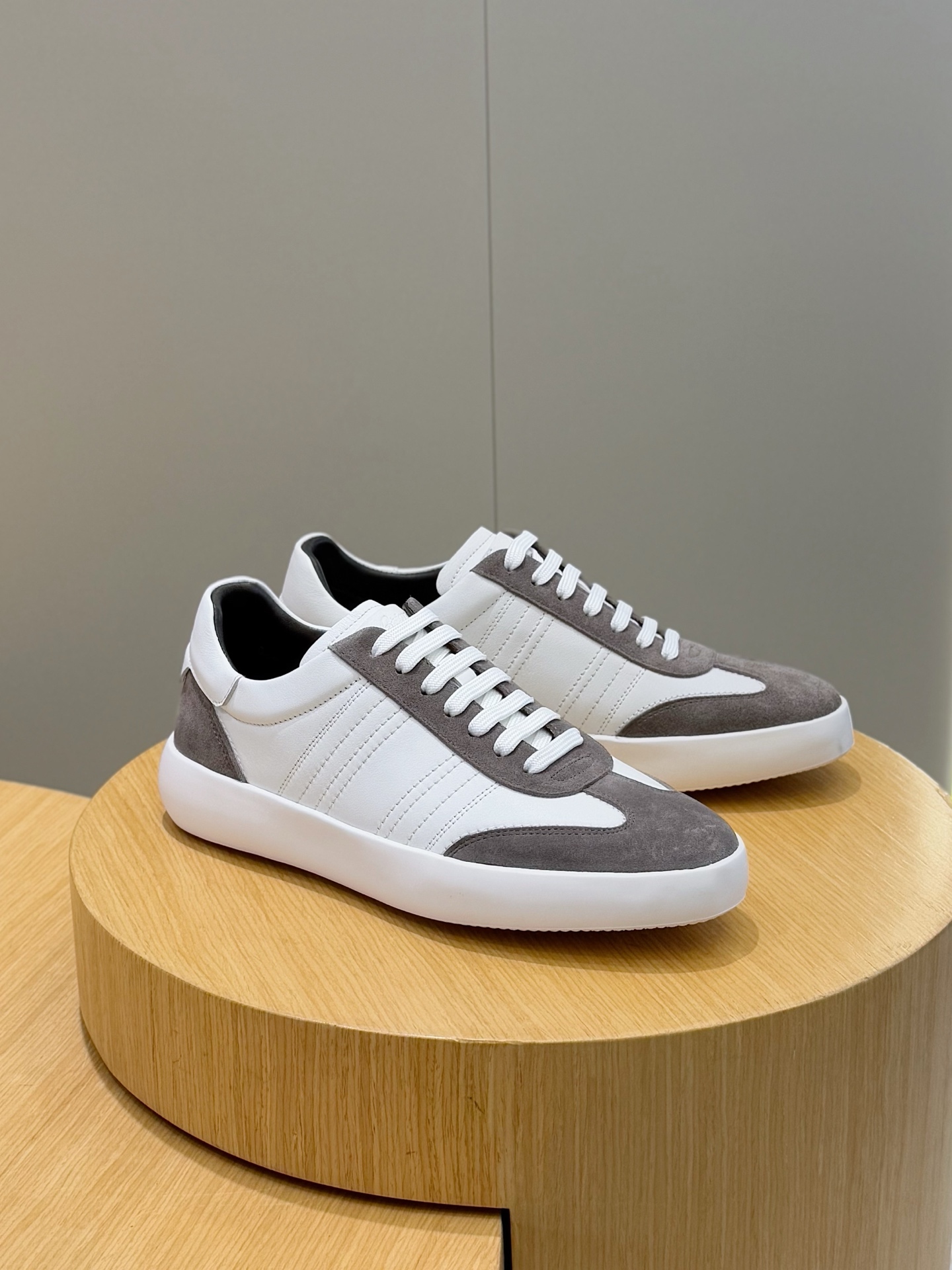 Male Sneakers M-s