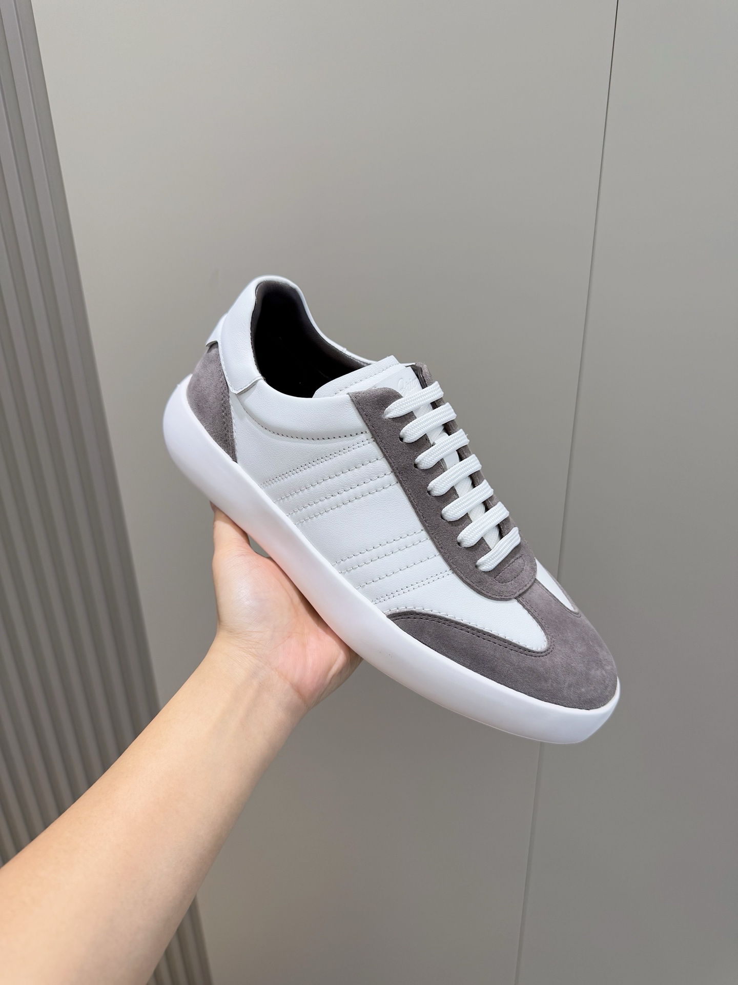 Male Sneakers M-s