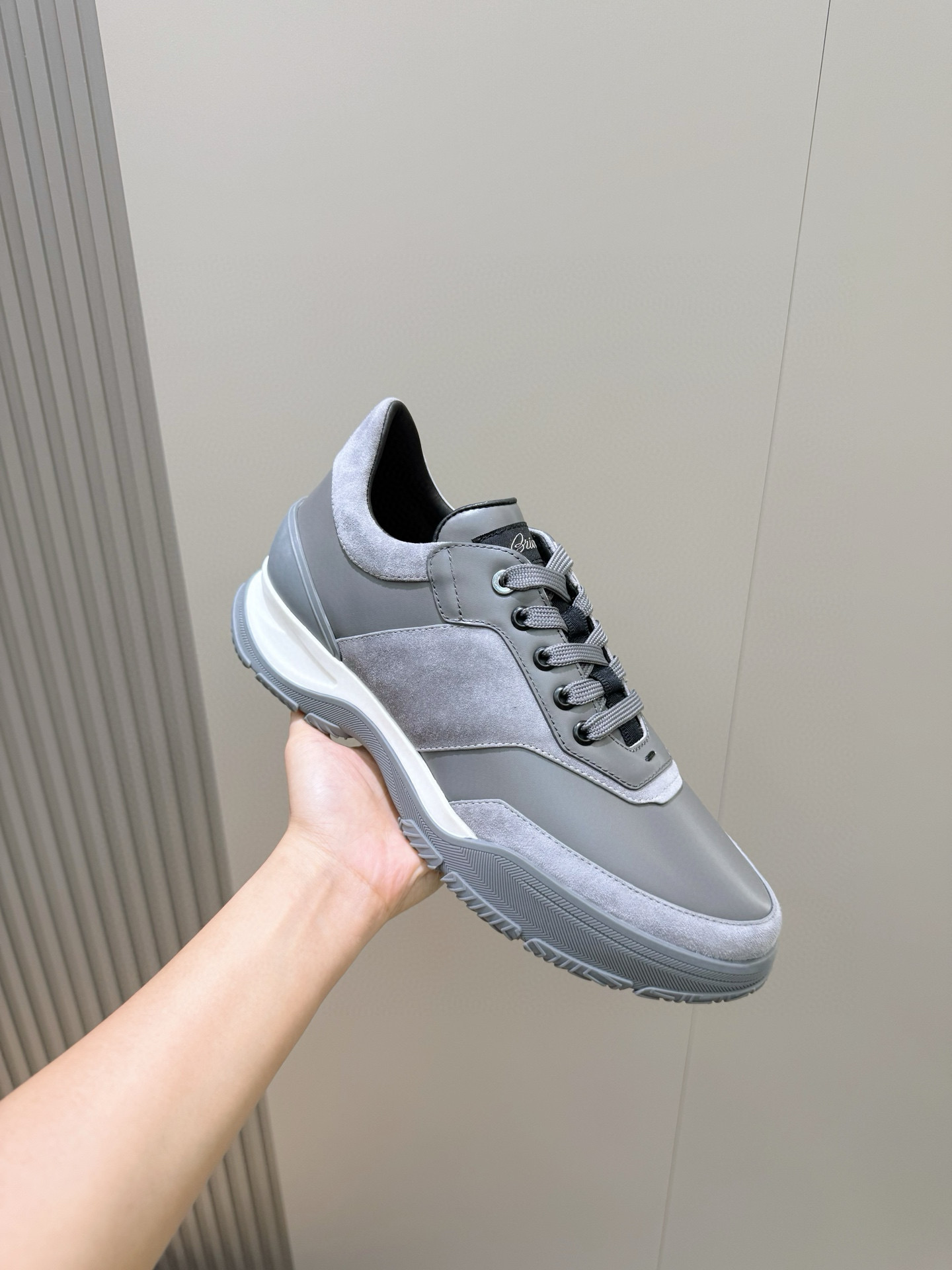 Male Sneakers M-s