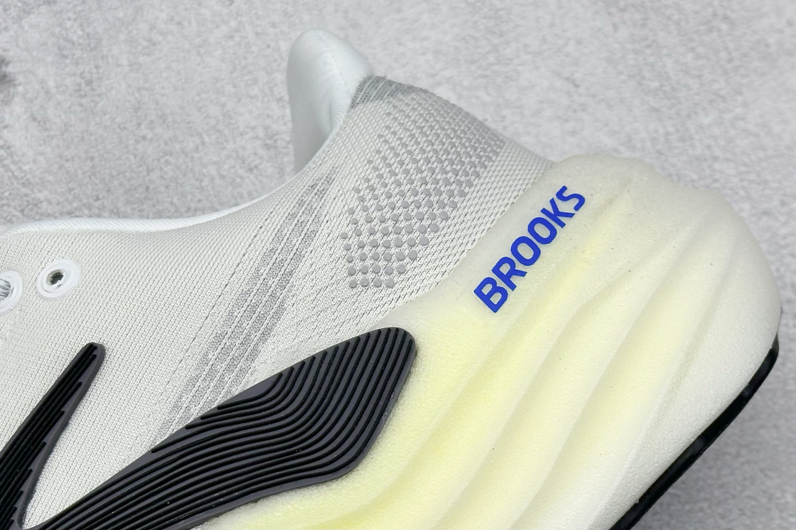 Brooks Running Shoes Breathable M-l-s