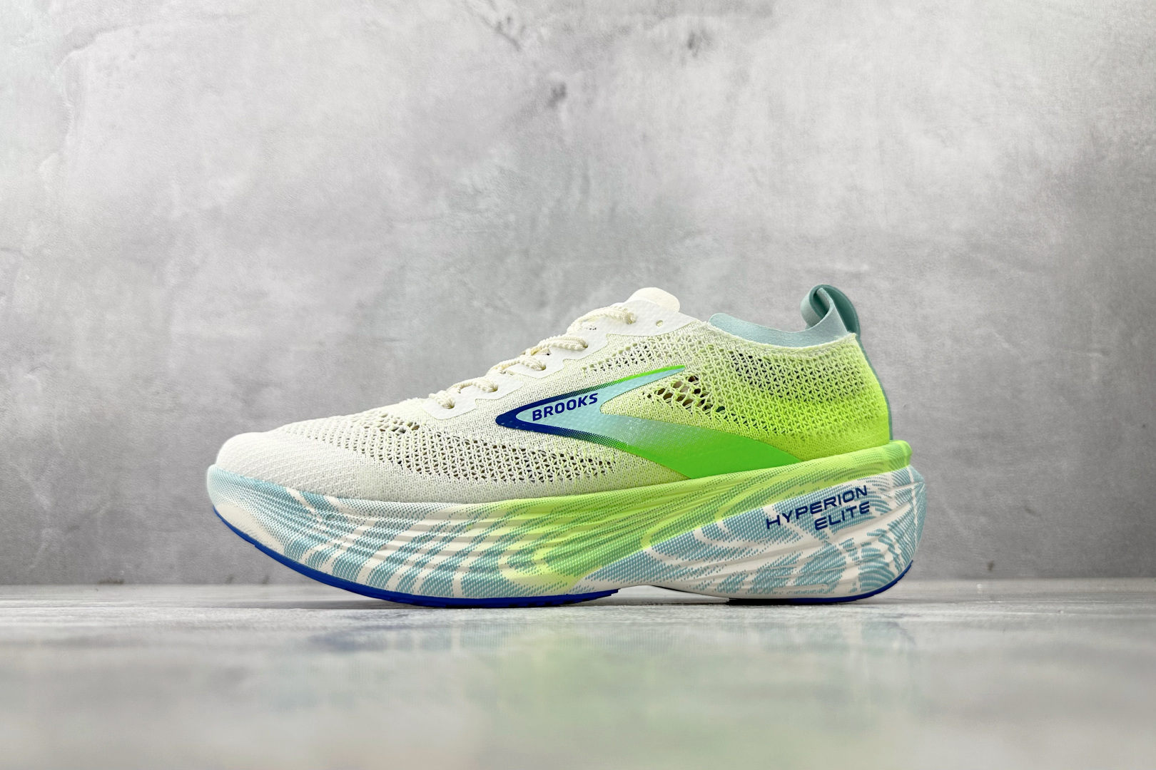 Brooks Basic Shoes L-s