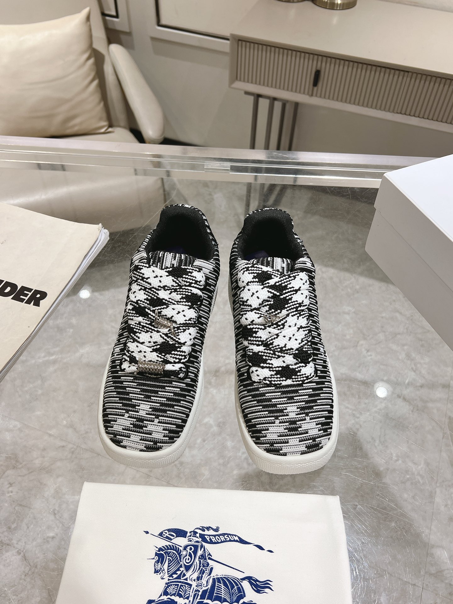 Burberry Male Sneakers M-s