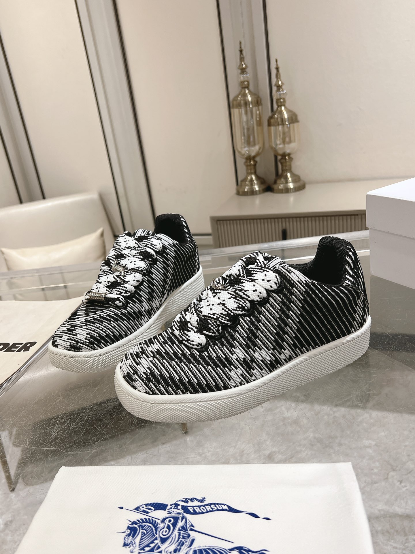 Burberry Male Sneakers M-s