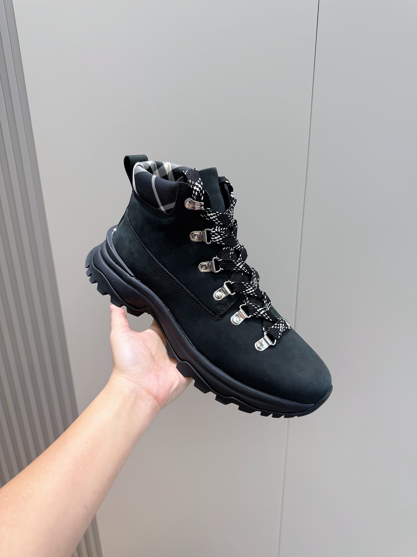 Burberry Male Sneakers S