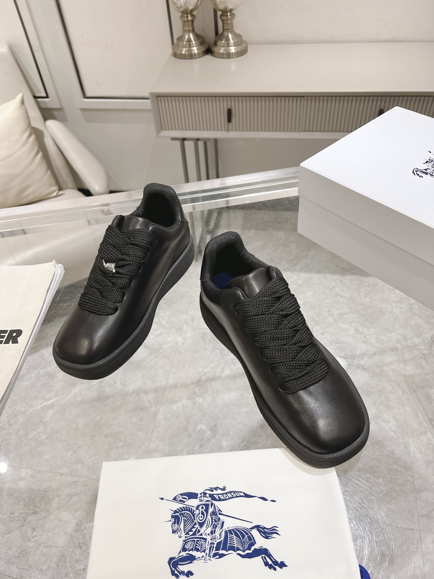 Burberry Male Sneakers M-s