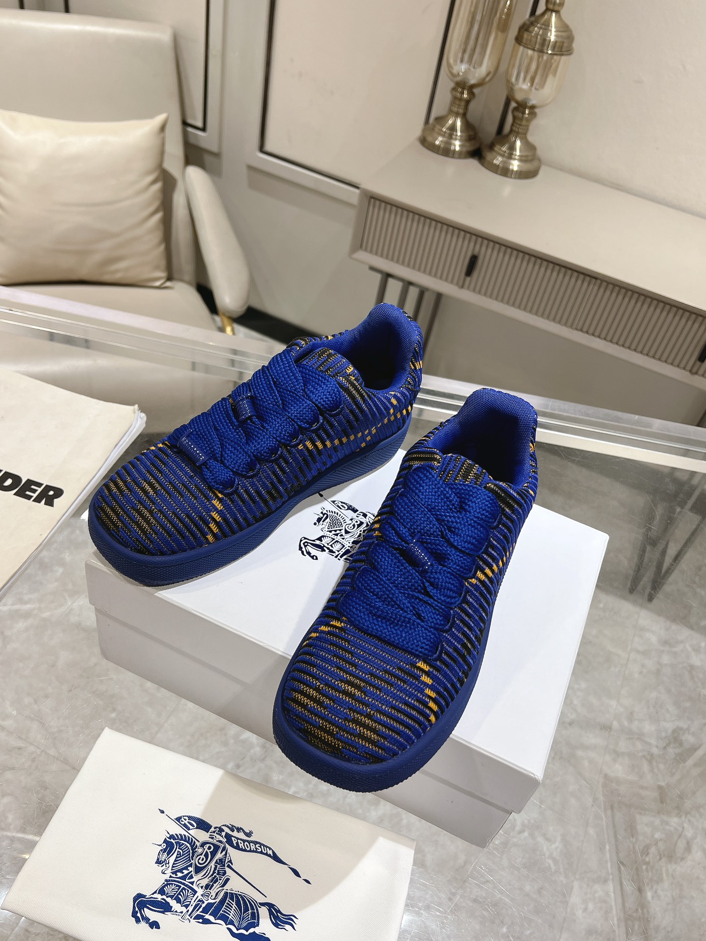 Burberry Male Sneakers M-s