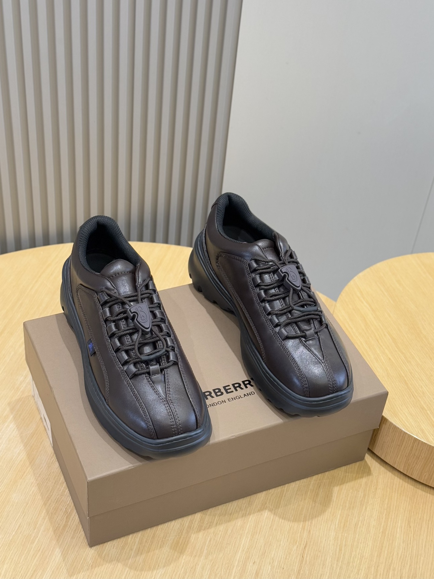Burberry Male Sneakers Breathable S
