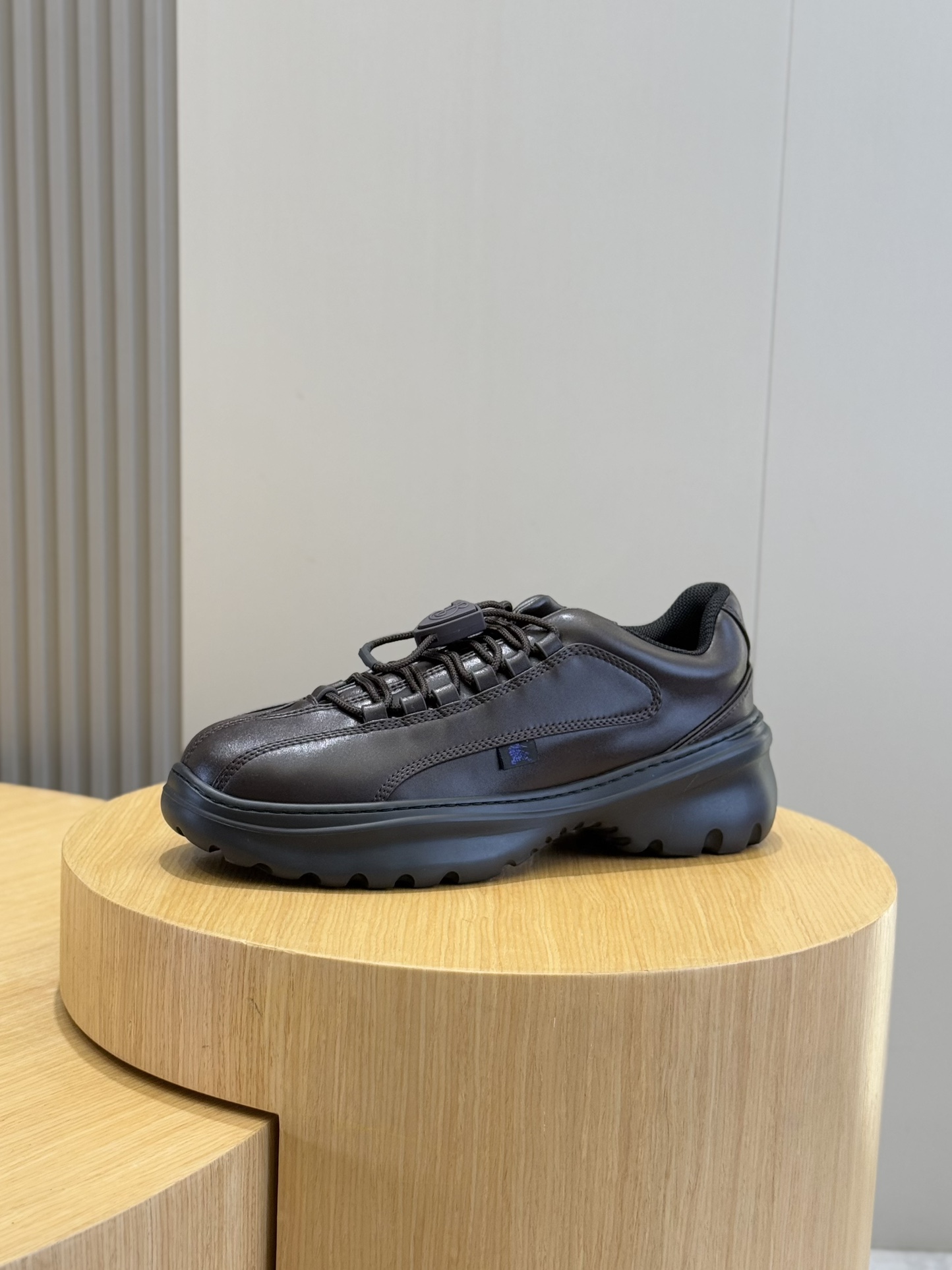 Burberry Male Sneakers Breathable S