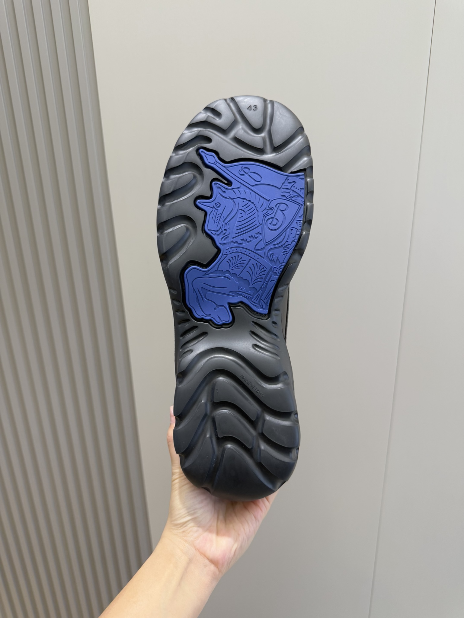 Burberry Male Sneakers Breathable S