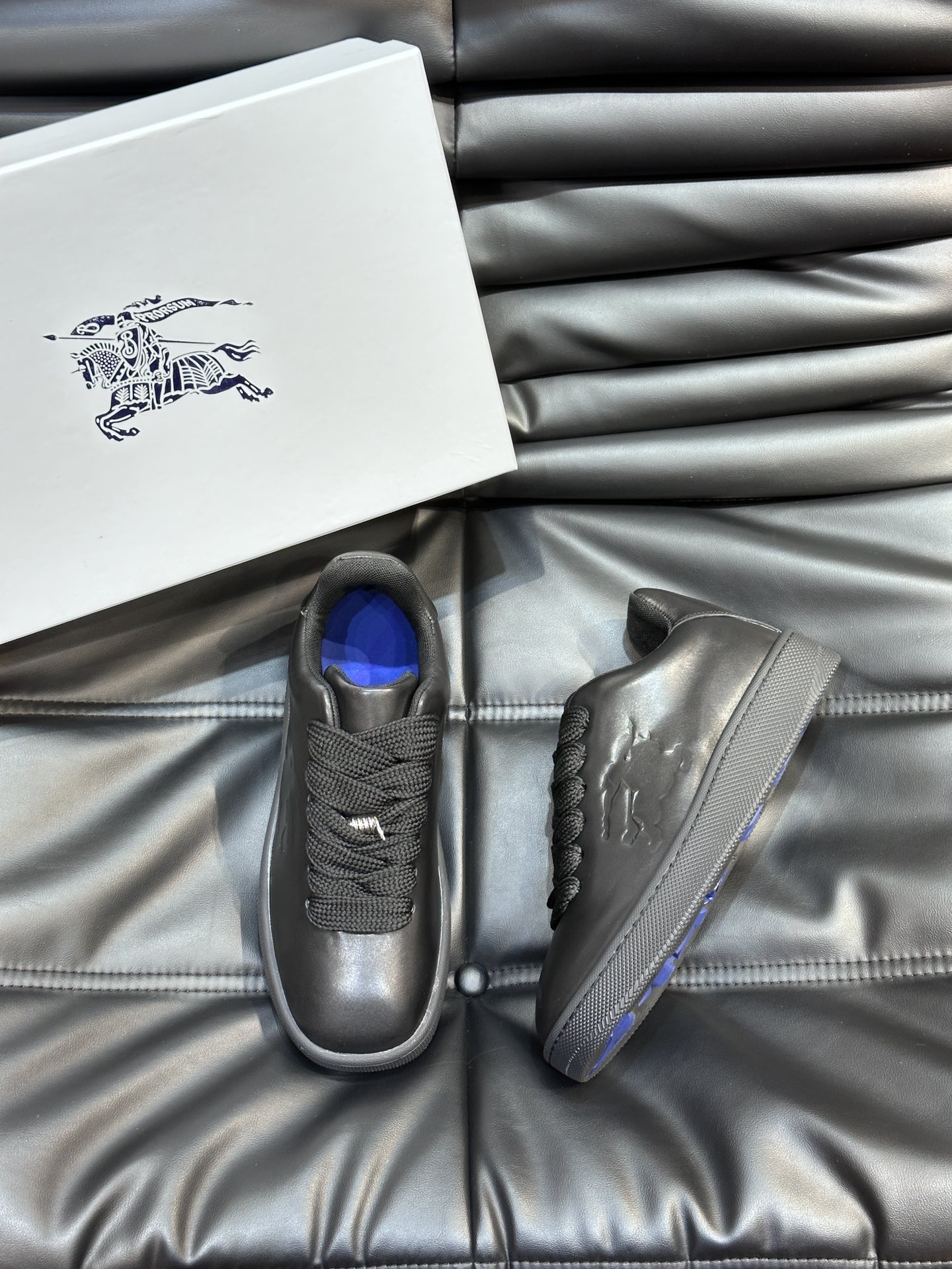 Bally Burberry Male Sneakers M-s