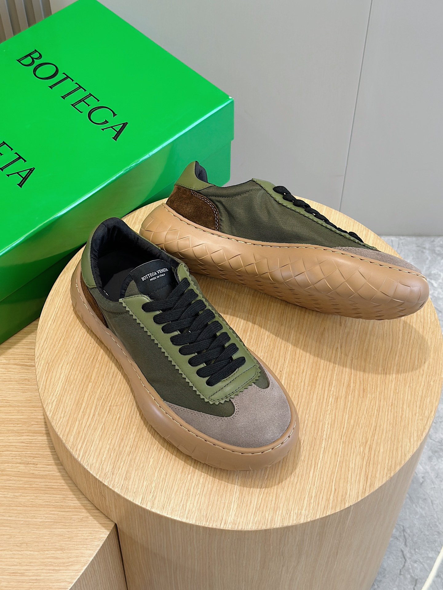 Bottega Veneta Male Sneakers L-s