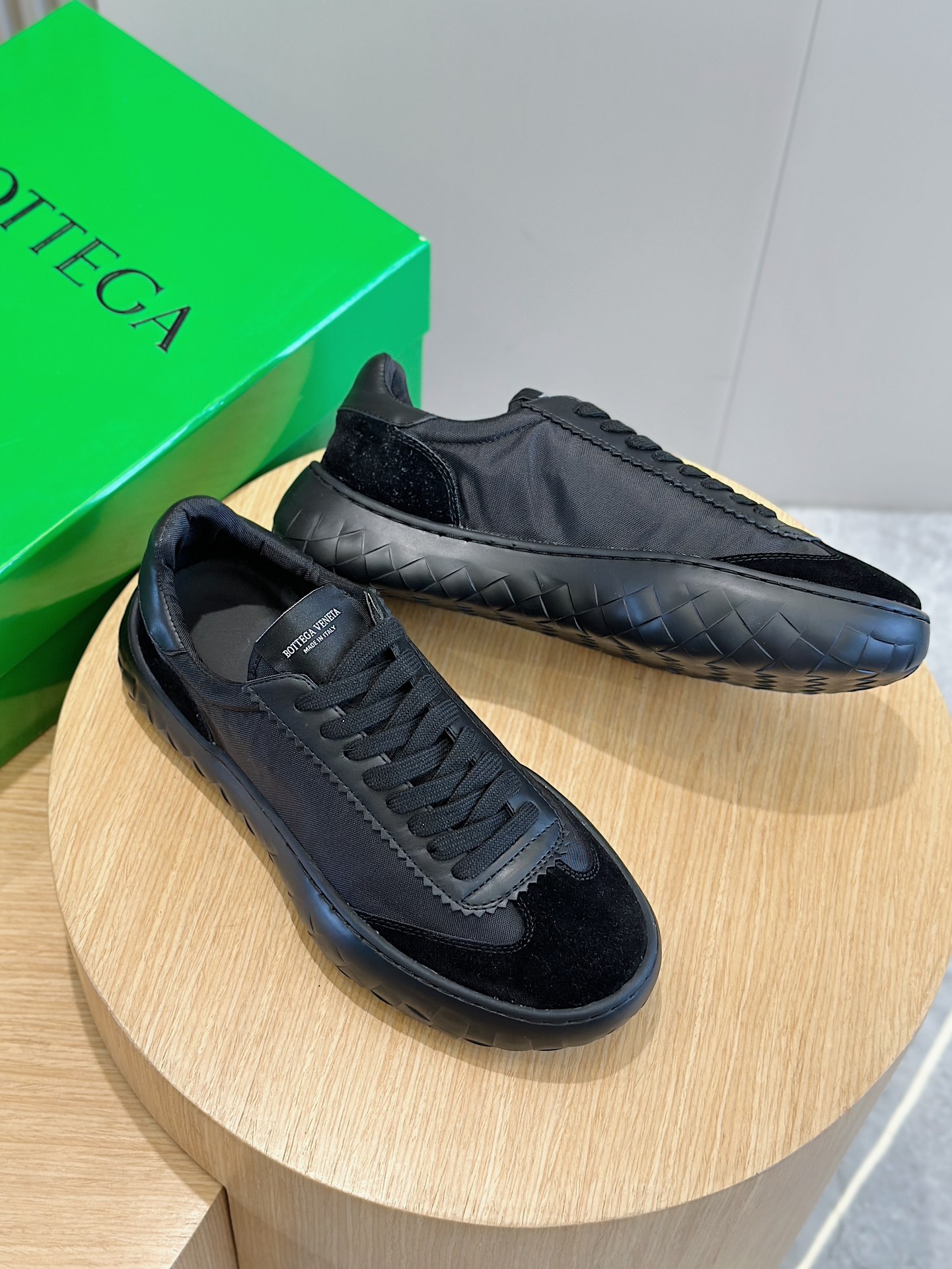 Bottega Veneta Male Sneakers L-s