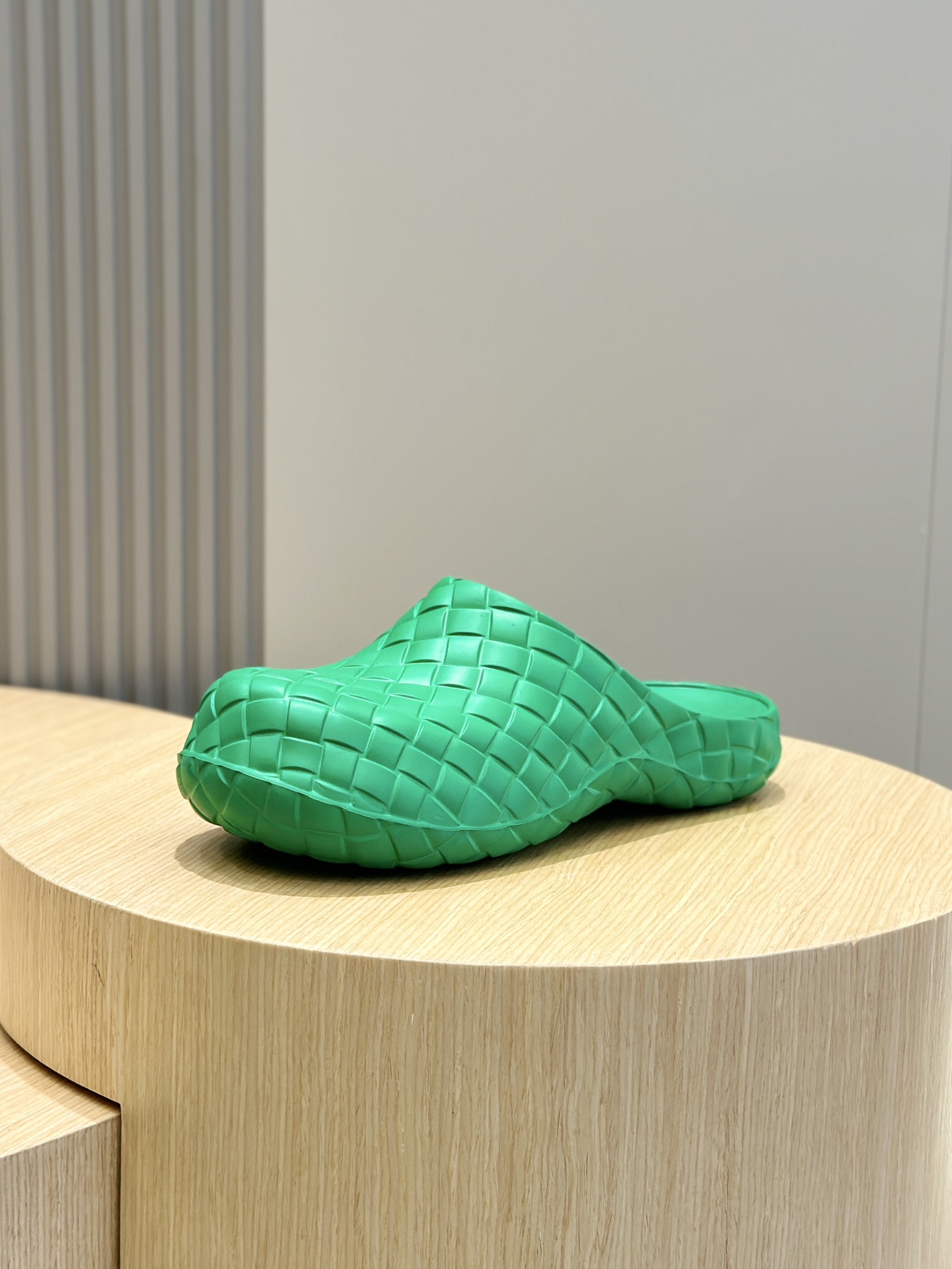 Bottega Veneta Male Sandals S