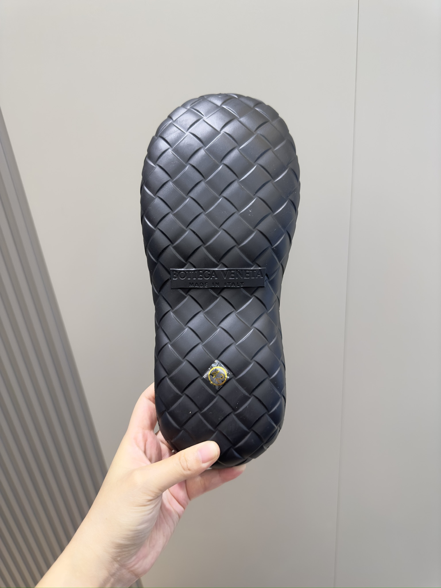 Bottega Veneta Male Sandals S