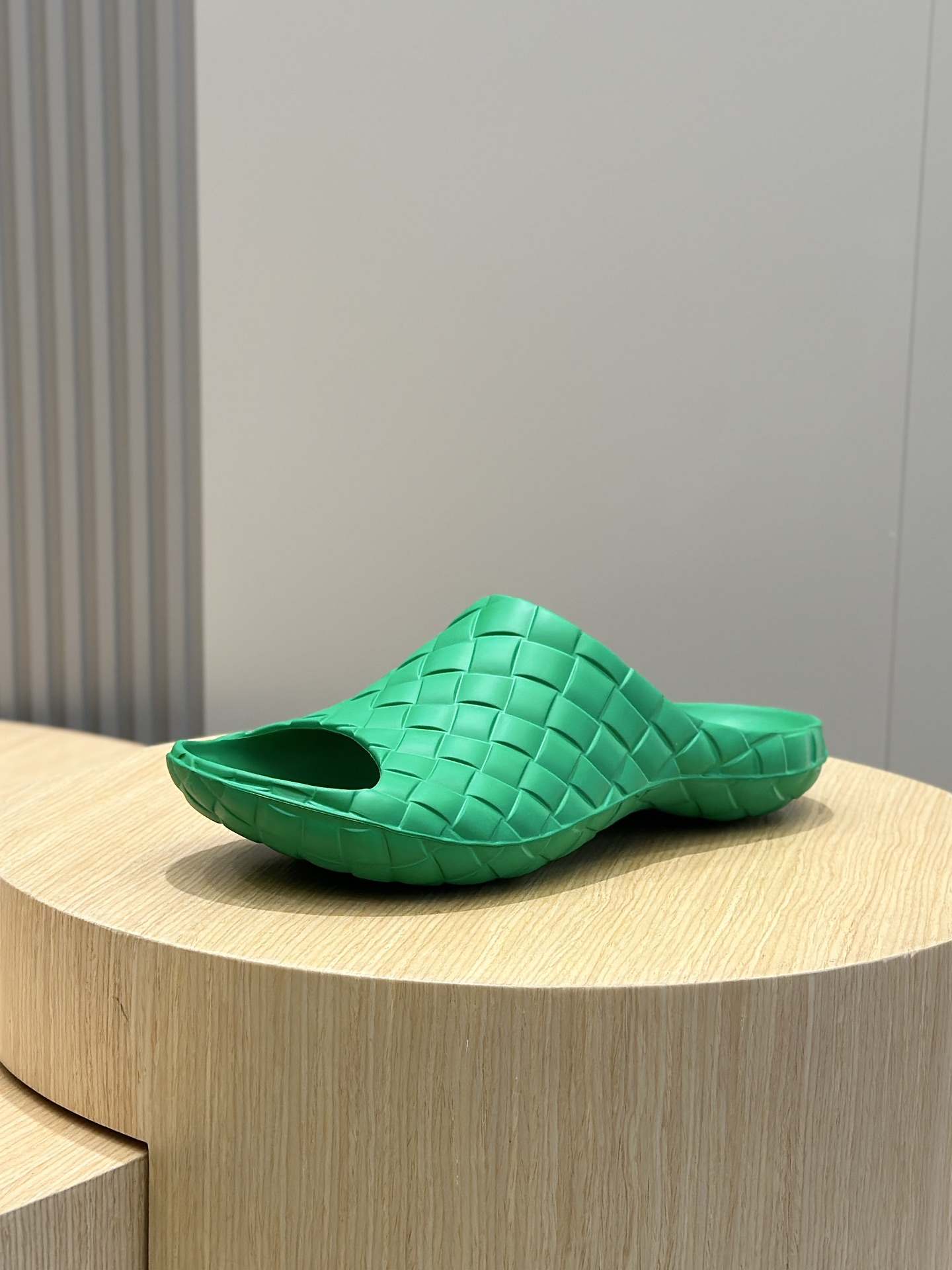 Bottega Veneta Male Sandals S