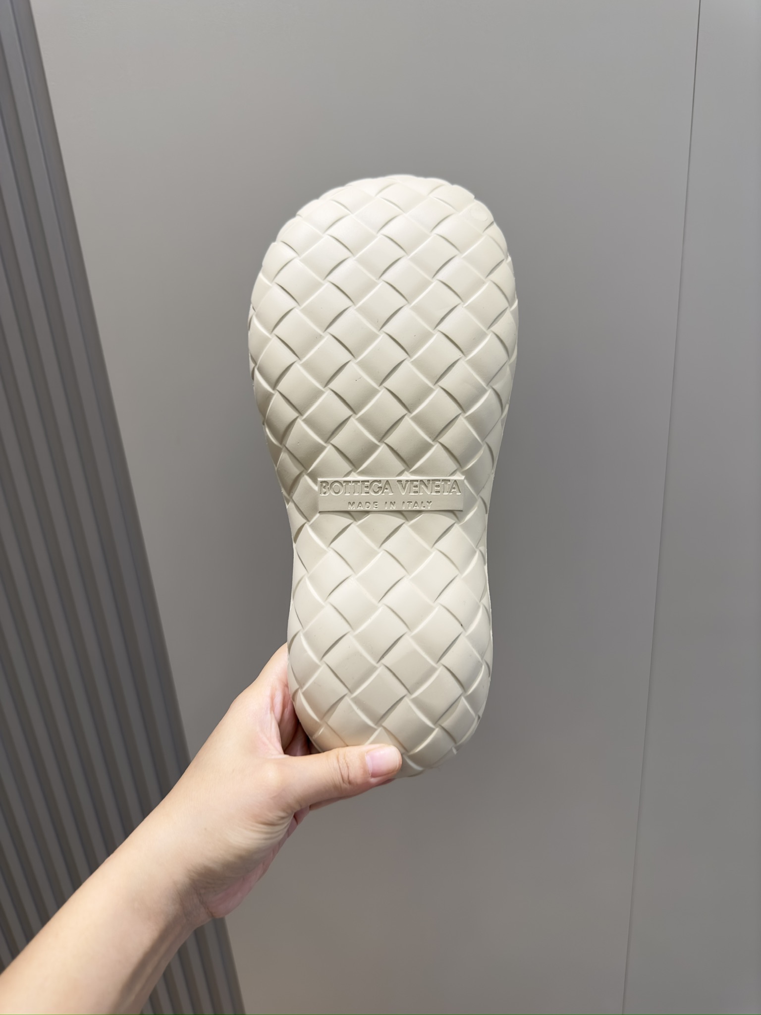 Bottega Veneta Male Sandals S