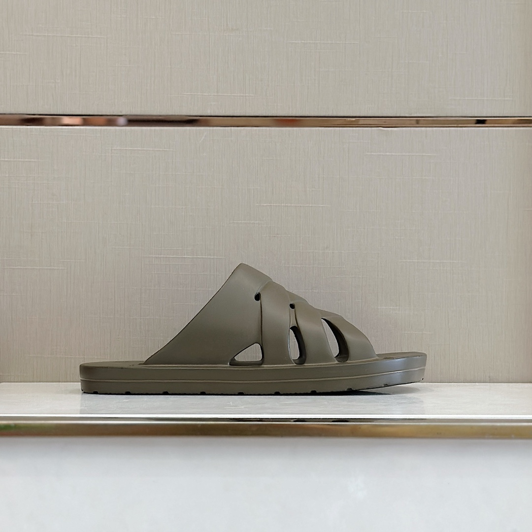 Bottega Veneta Female Slippers S