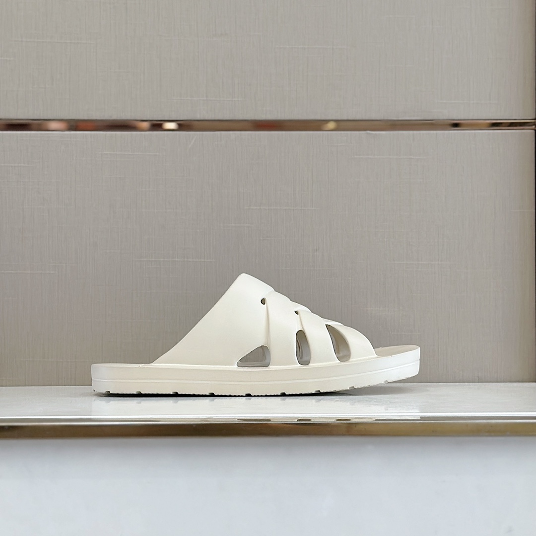 Bottega Veneta Female Slippers S