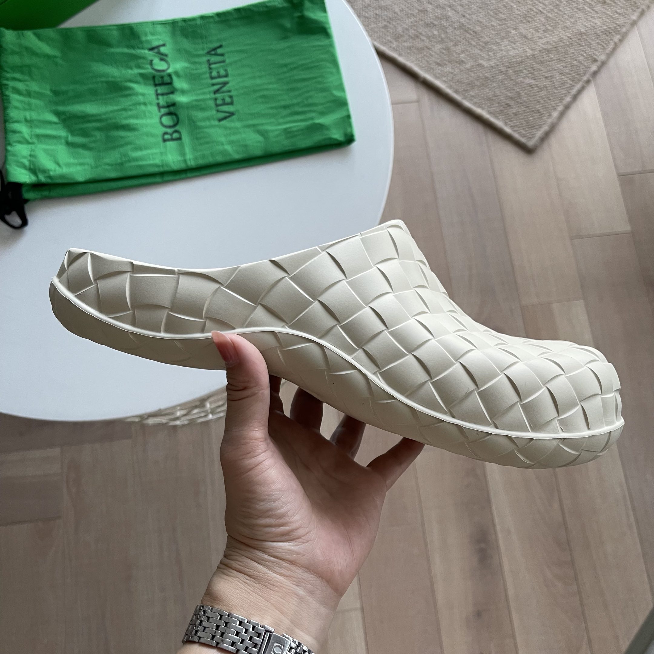 Bottega Veneta Basic Shoes