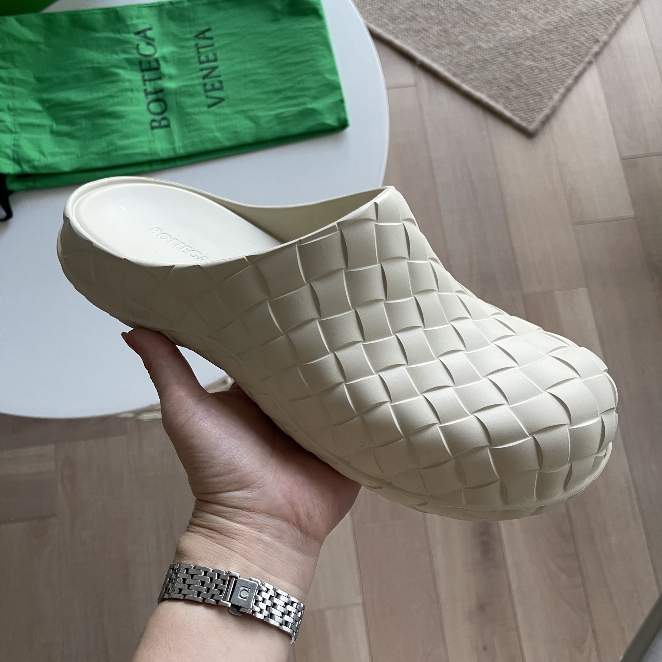 Bottega Veneta Basic Shoes