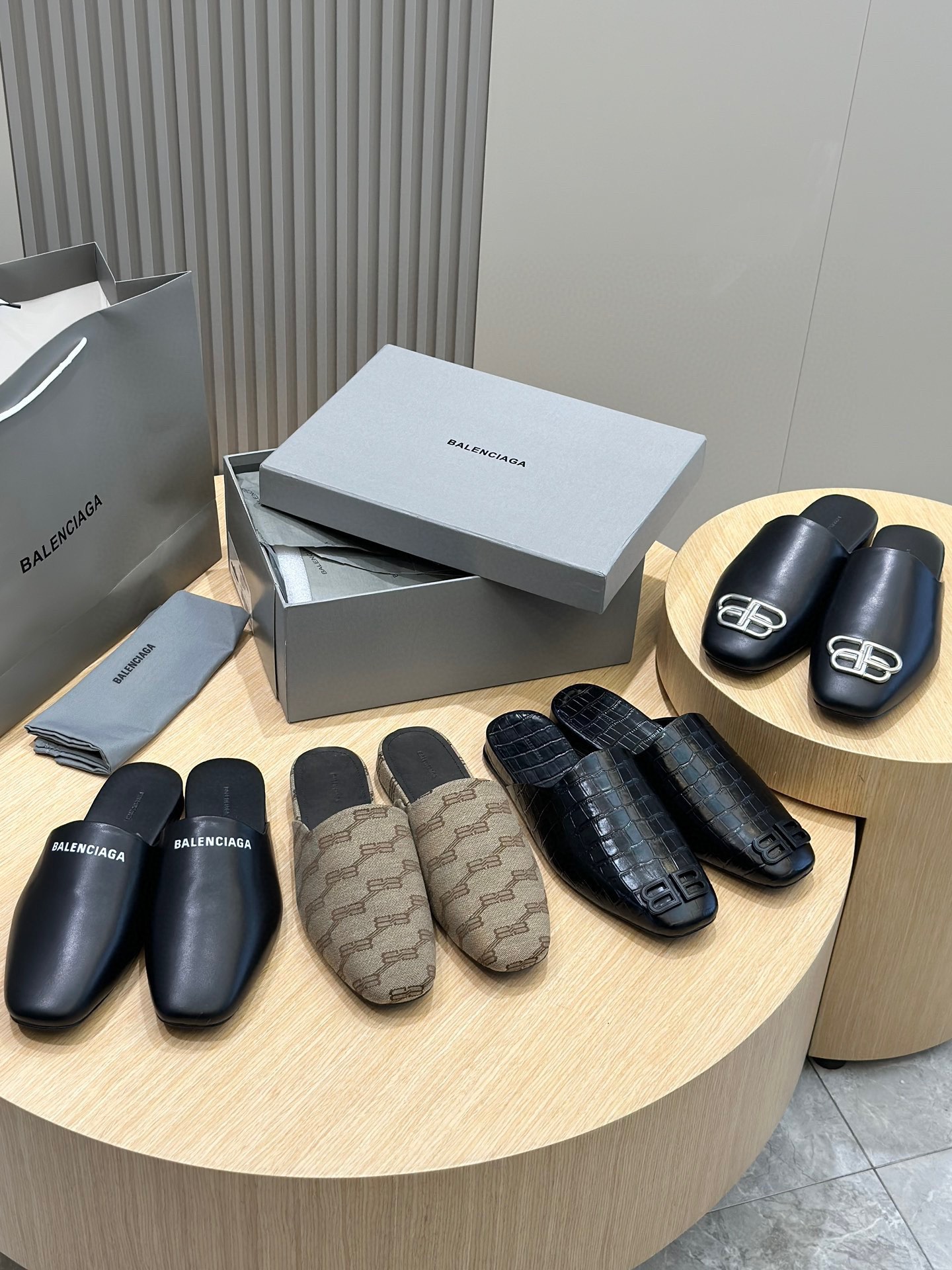 Male Basic Shoes Black S