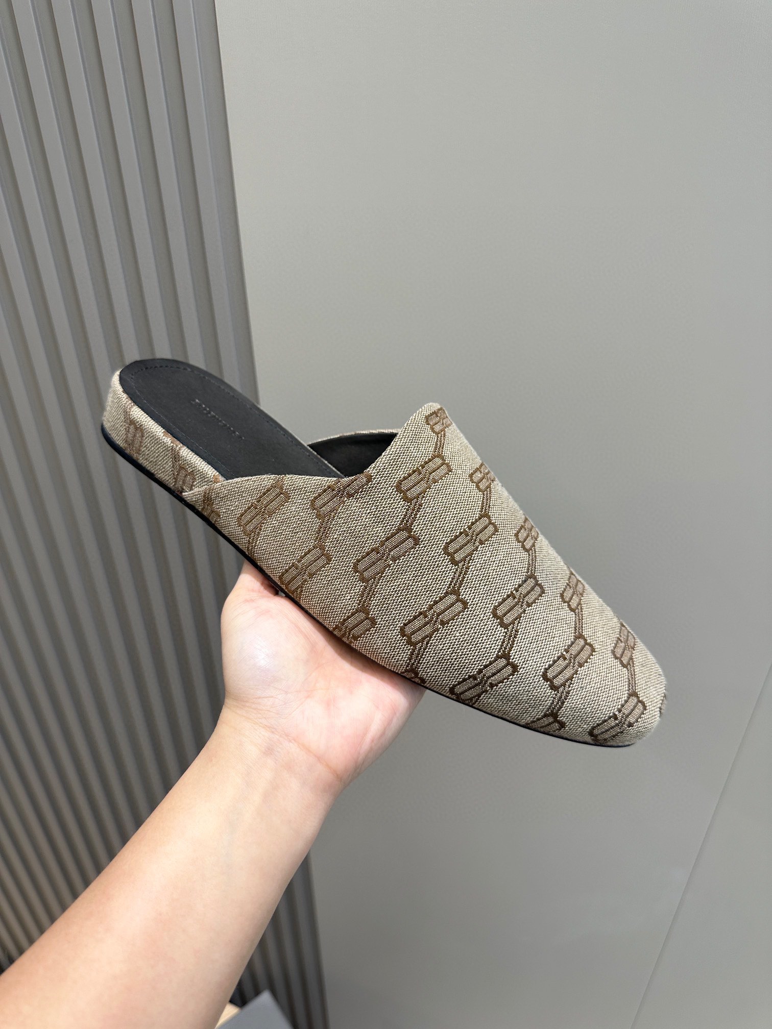 Male Basic Shoes Black S