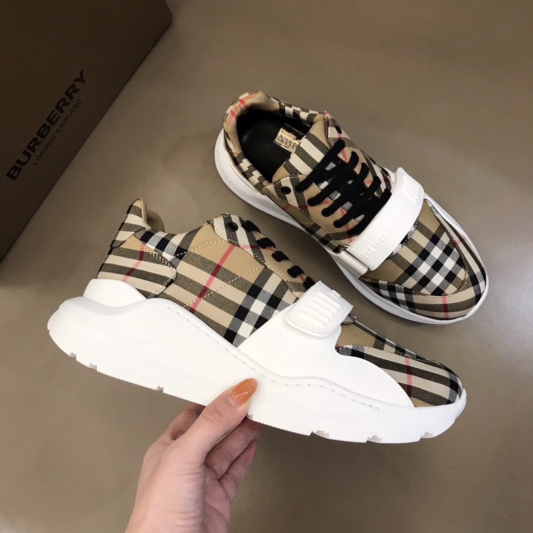 Burberry Male Sneakers Breathable M-l-s
