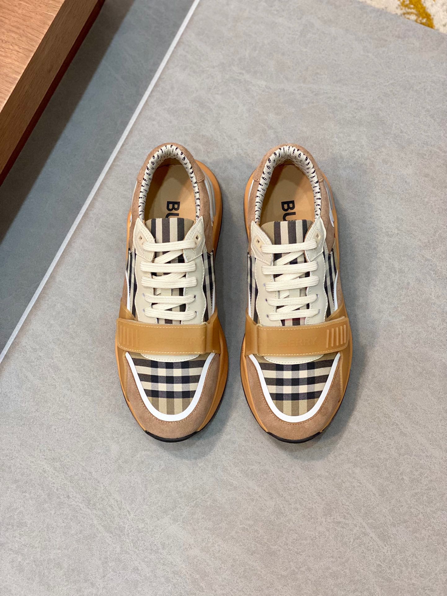 Burberry Male Sneakers Breathable M-l-s