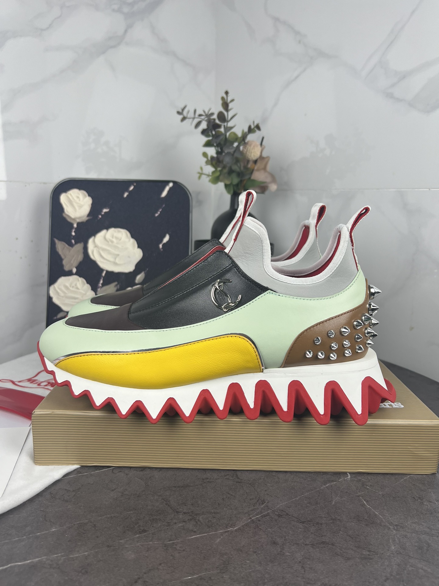 Couple Basic Shoes Breathable L