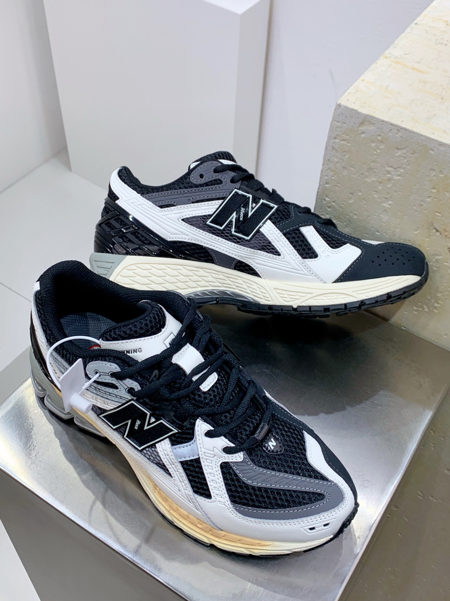 New Balance Running Shoes Breathable M-l