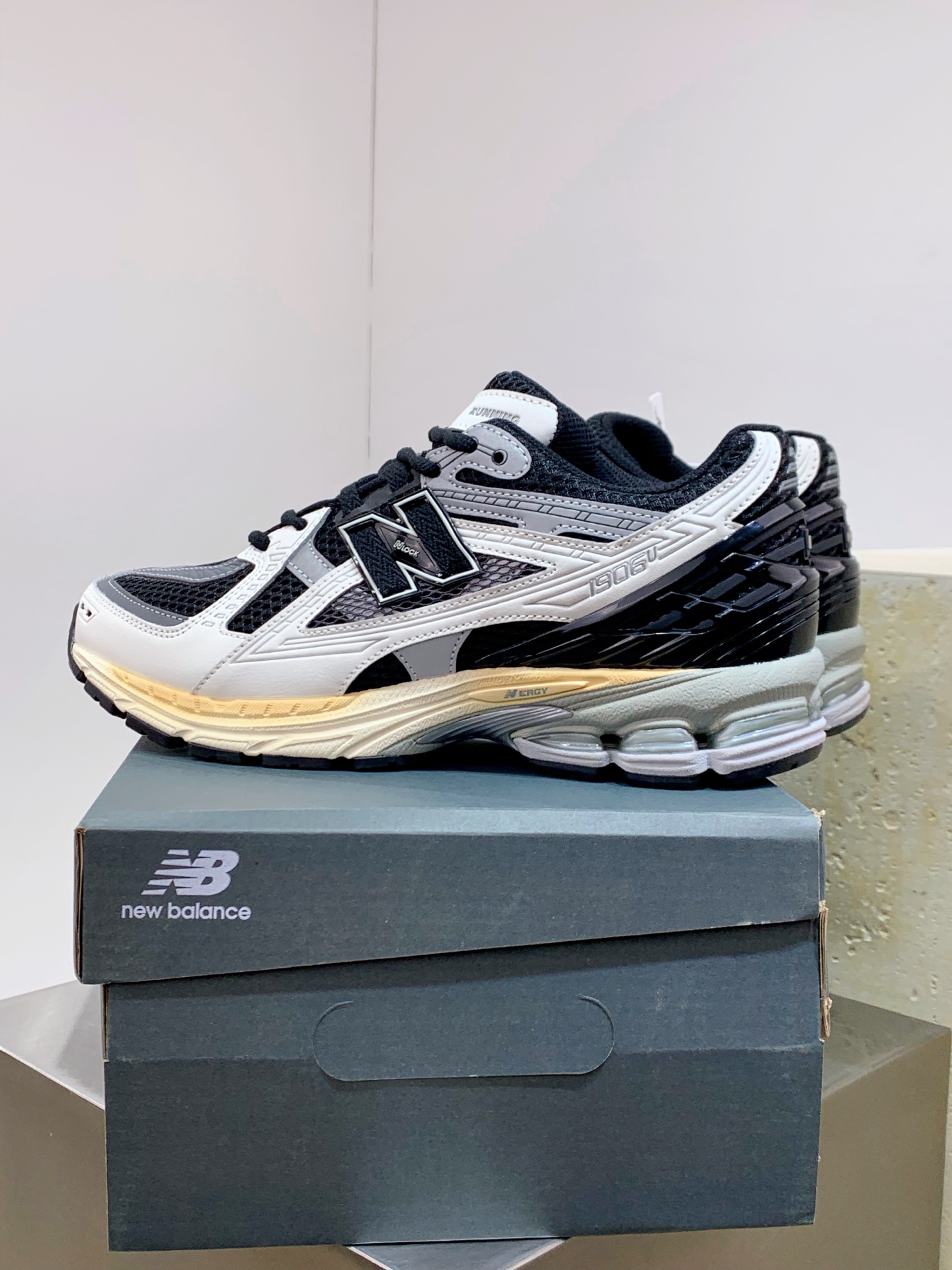 New Balance Running Shoes Breathable M-l