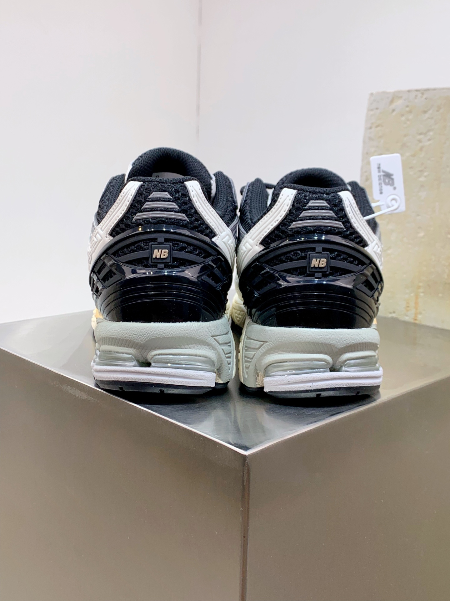 New Balance Running Shoes Breathable M-l