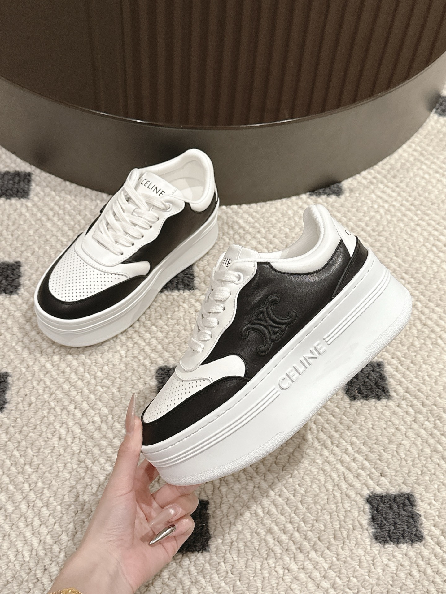 Celine Female Board Shoes L